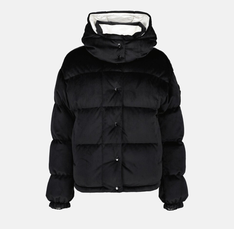 [럭스유] 1 / 몽클레어 여성 블랙 DAOS 다오스 구스 다운 패딩 1A00064