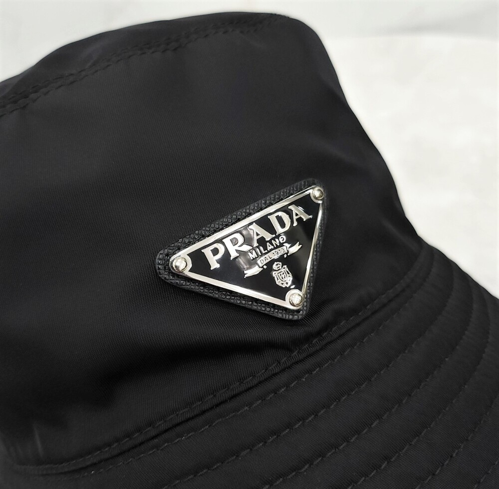 [럭스유] 프라다 삼각로고 리나일론 버킷햇 M