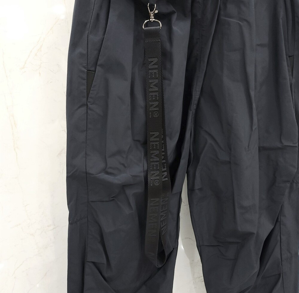 [럭스유] M / 네멘 네이비 로고 스트랩 나일론 지퍼 카고 팬츠