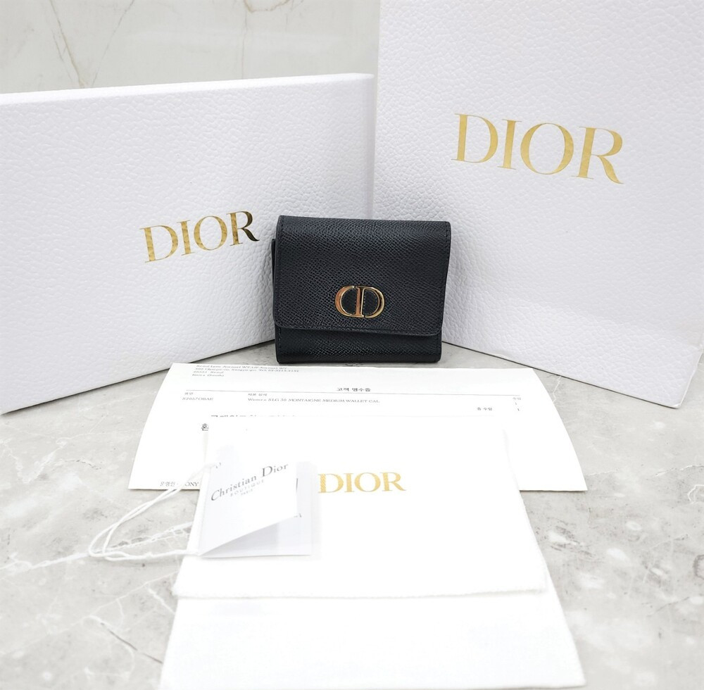 [럭스유] 디올 30 몽테인 로터스 반지갑 블랙 S2057OBAE