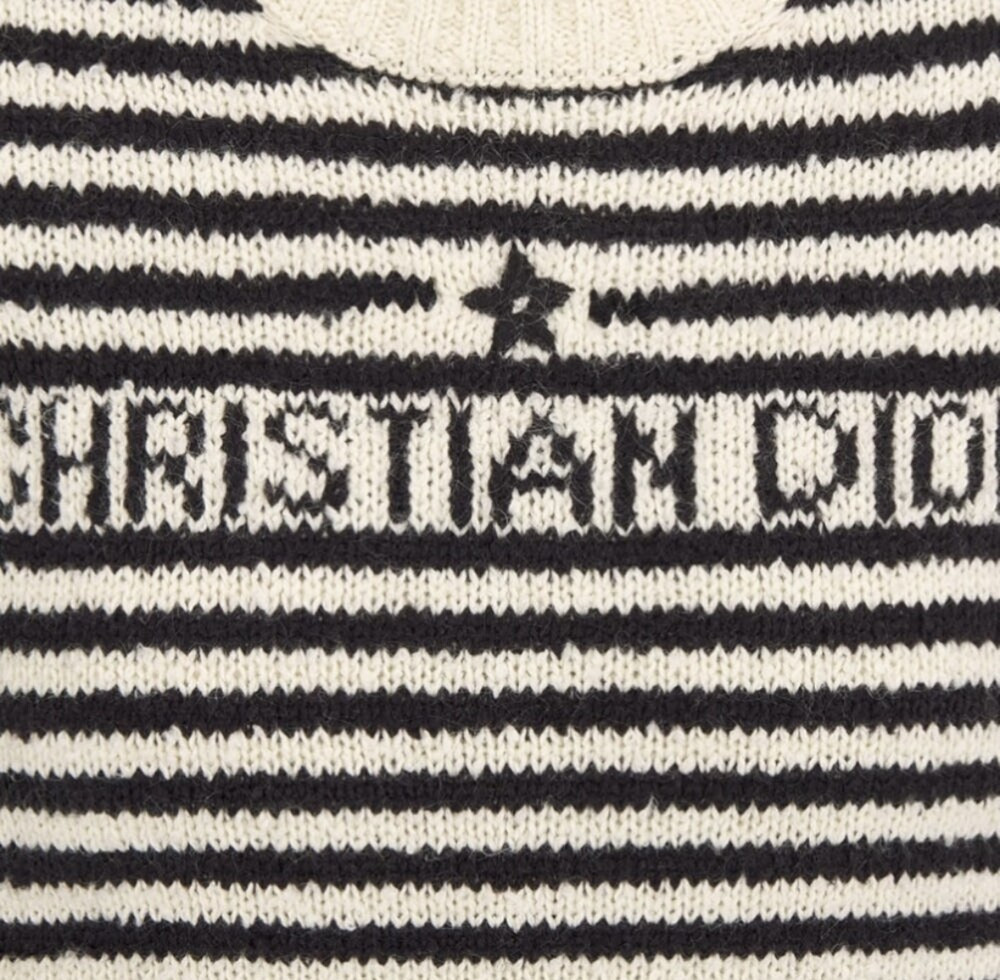 [럭스유] 40 / 디올 마르니에르 숏 슬리브 스웨터 에크루 354S19AM154