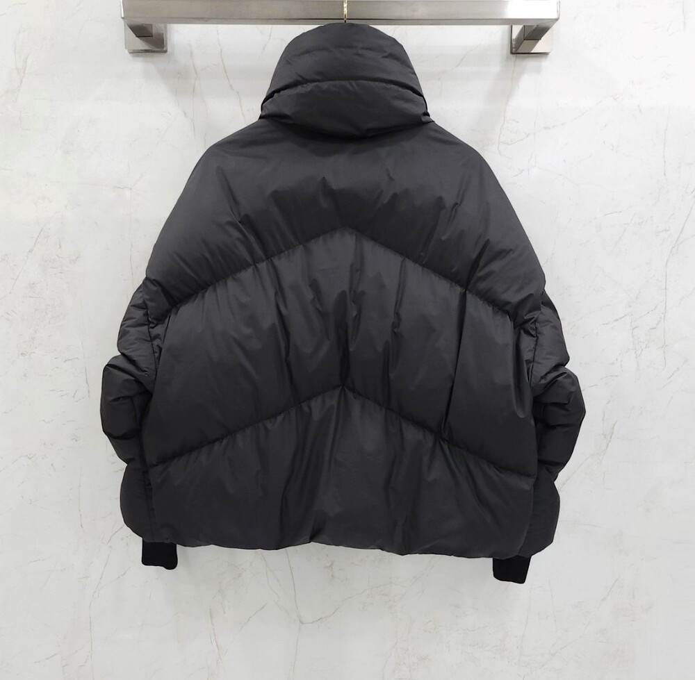 [럭스유] 34 / 에르메스 푸퍼 다운 패딩 자켓