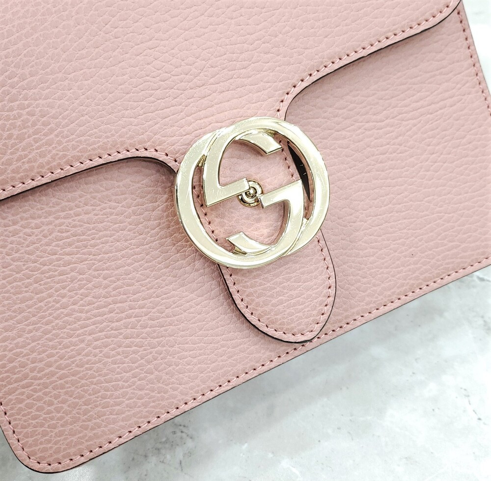 [럭스유] 구찌 인터로킹 GG 체인백 스몰 핑크 510304