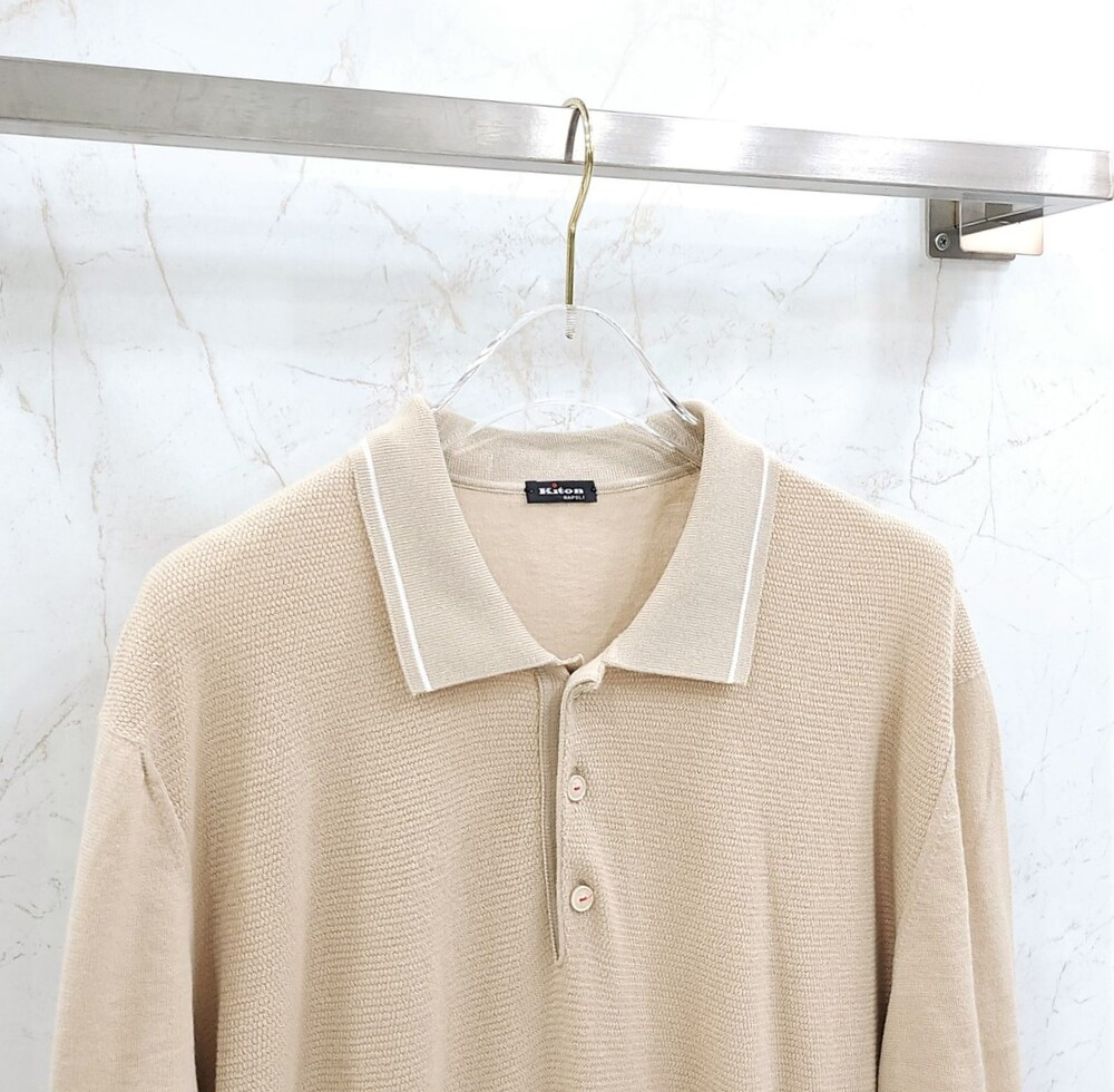 [럭스유] 56,50 / 키톤 디테일 베이지 반팔 카라티 반바지 세트