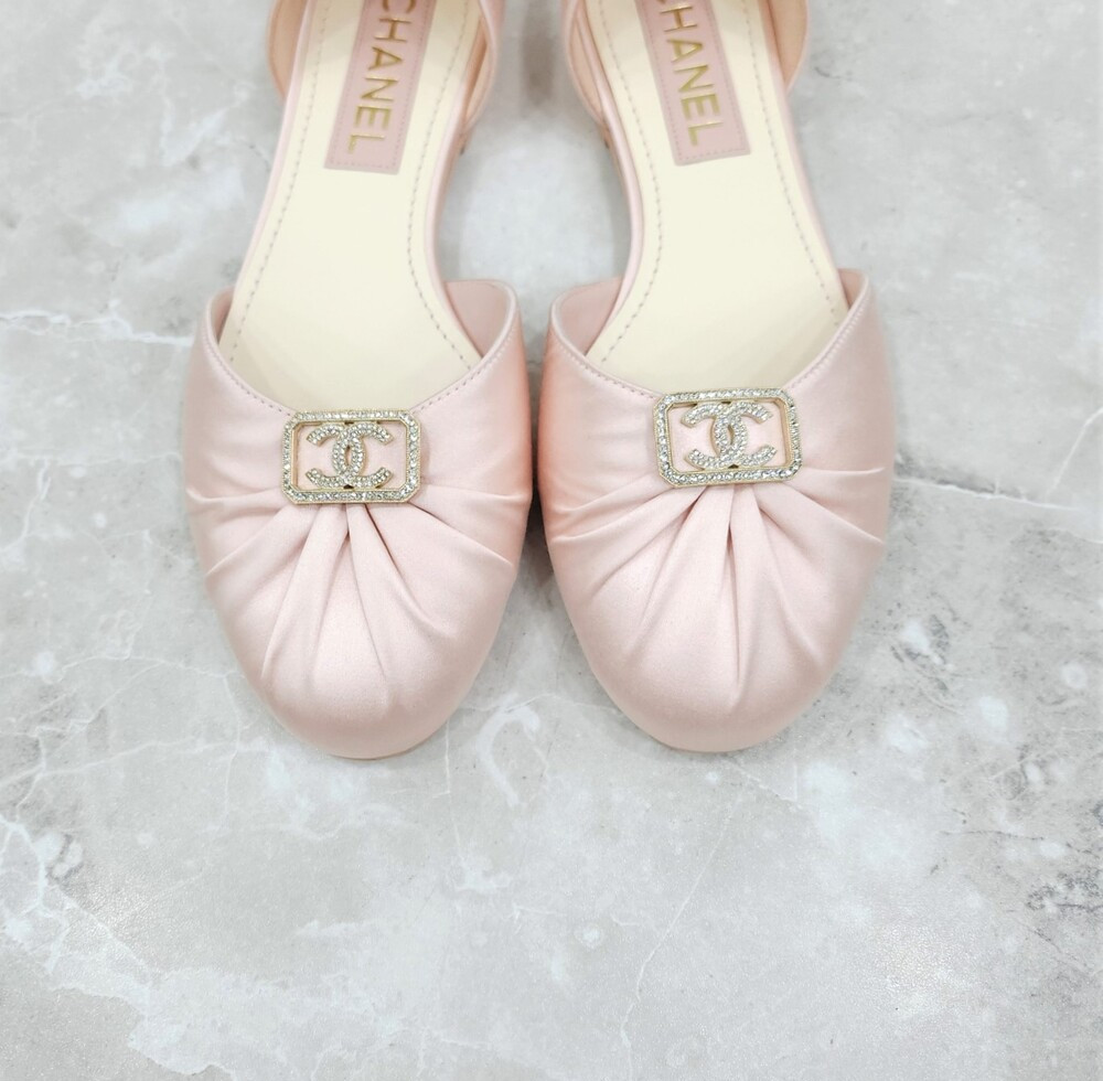 [럭스유] (새상품) 36.5 / 샤넬 CC로고 핑크 실크 플랫 발레리나 슈즈 G39660