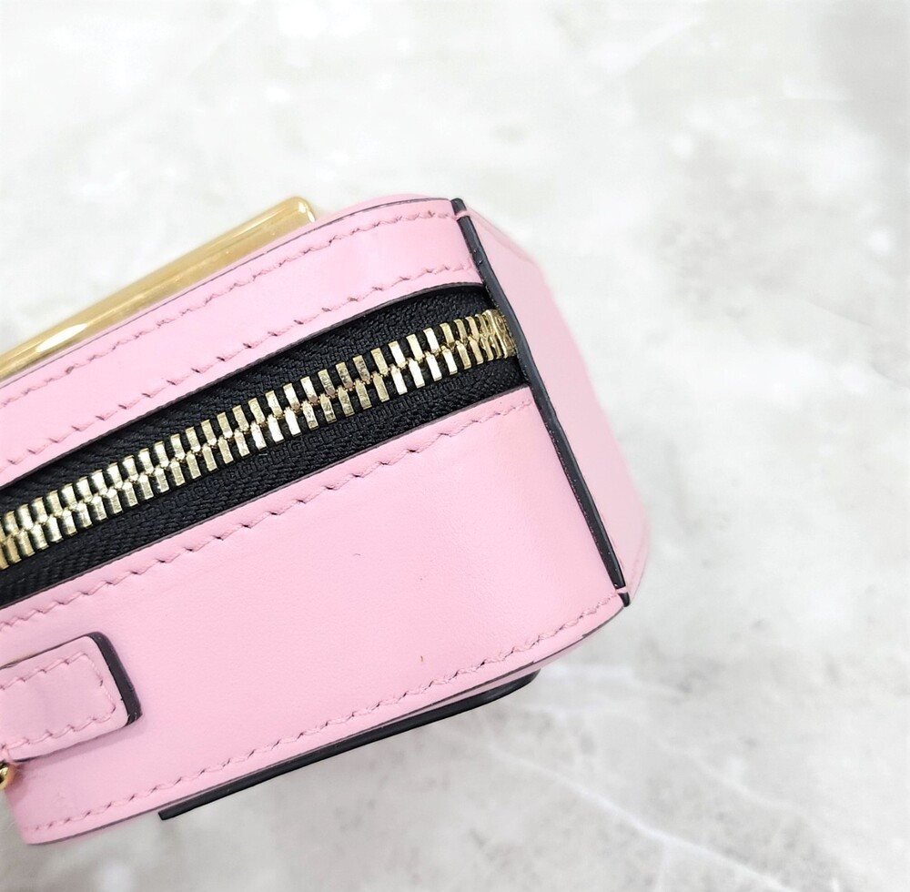 [럭스유] 돌체앤가바나 DG 로고 카프스킨 마이크로백 핑크