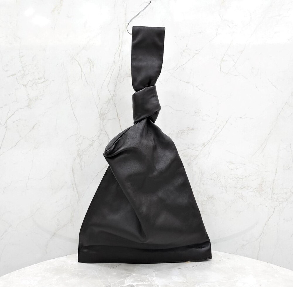 [럭스유] 보테가베네타 비텔로 나파 트위스트 버킷백 다크브라운 607964