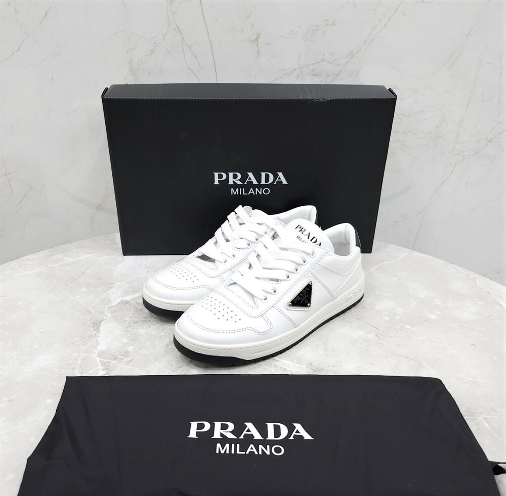 [럭스유] 37.5 / 프라다 화이트 다운타운 레더 스니커즈 1E792M