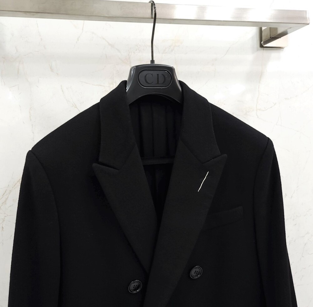 [럭스유] 46 / 디올 로고 패치 캐시미어 롱 코트 533C348M3225