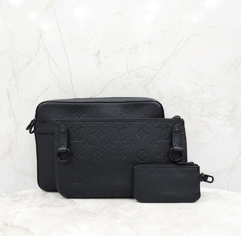 [럭스유] 루이비통 쉐도우 모노그램 트리오 메신저백 M46602