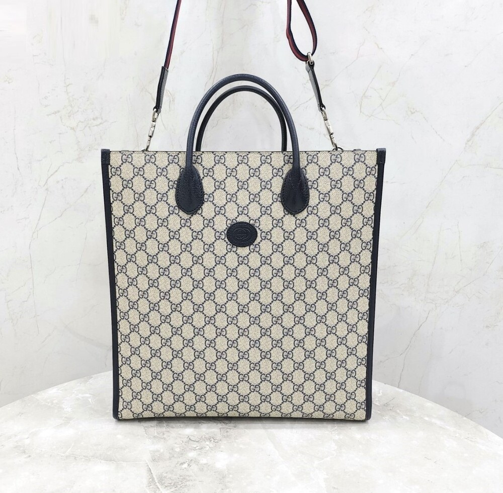 [럭스유] 구찌 인터로킹 G 미디엄 토트 숄더백