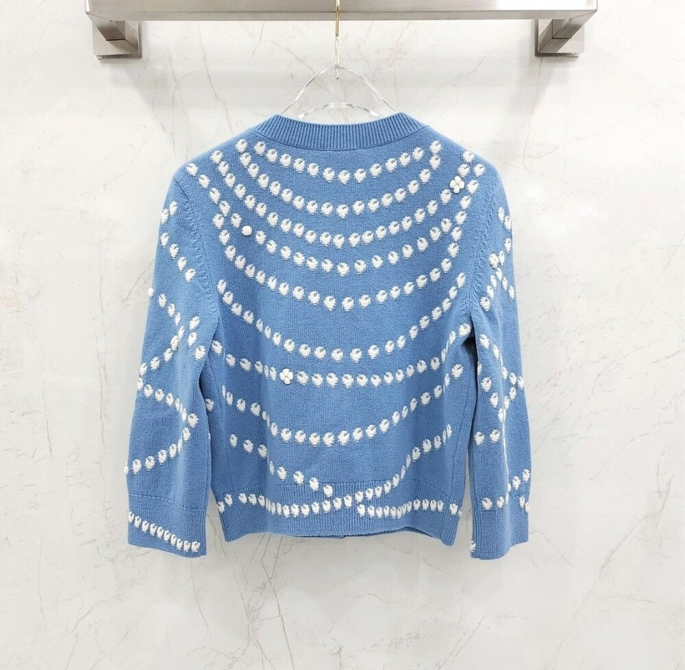 [럭스유] (새상품) 38 / 샤넬 25SS CC로고 도트 캐시미어 가디건 라이트블루 P79270