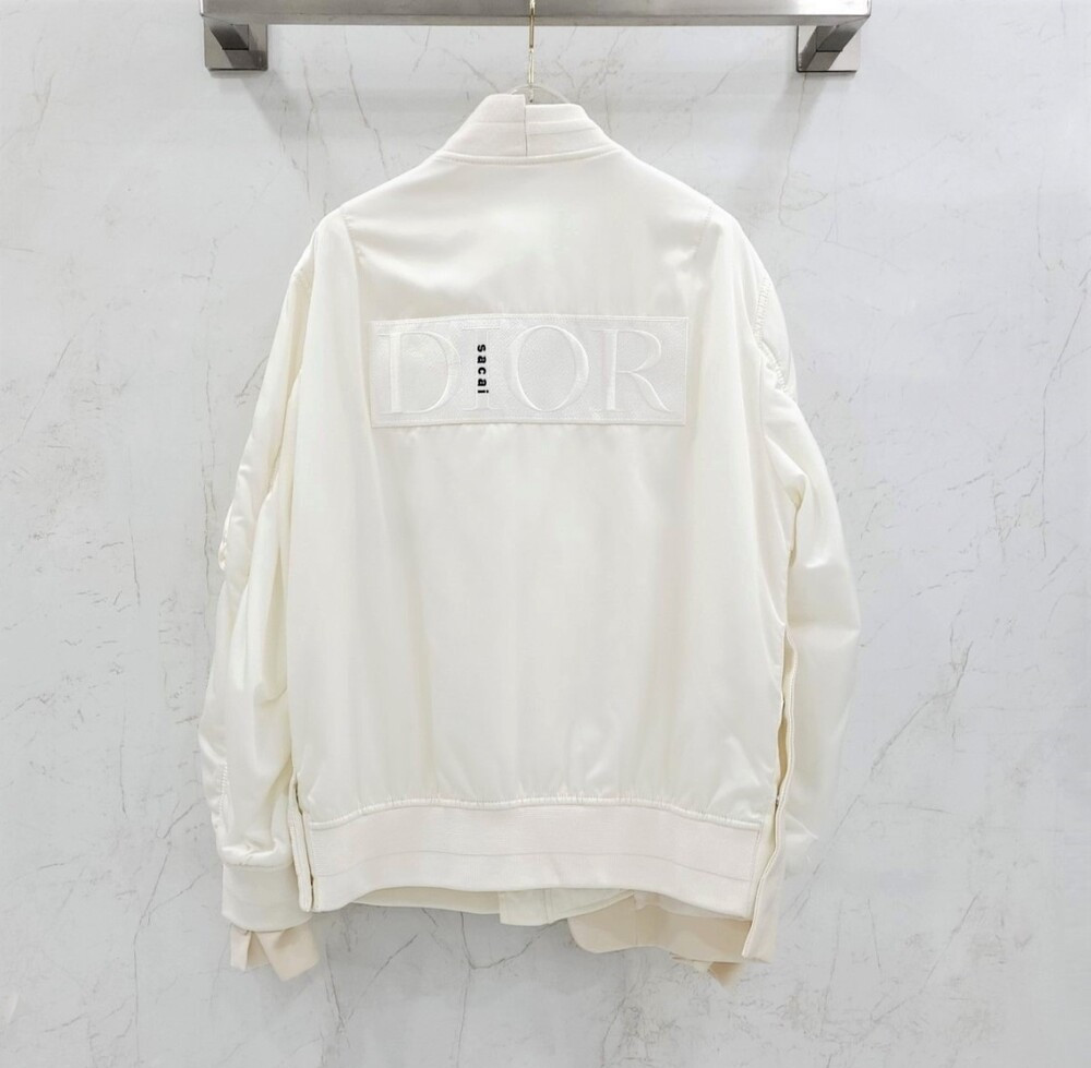 [럭스유] 48 / 디올 X 사카이 하이브리드 테크니컬 봄버 자켓