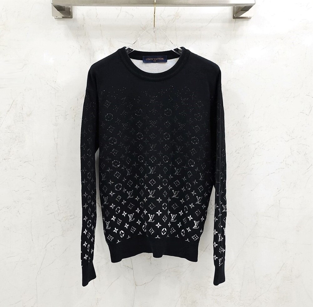 [럭스유] XS / 루이비통 그라디언트 모노그램 크루넥 니트 1AFAPY