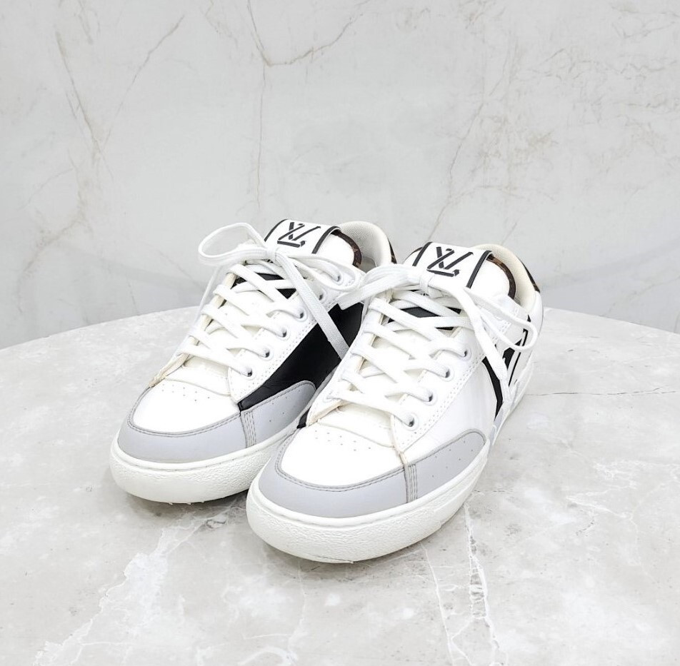 [럭스유] 4.5 / 루이비통 LV 찰리 스니커즈 1A9JN6