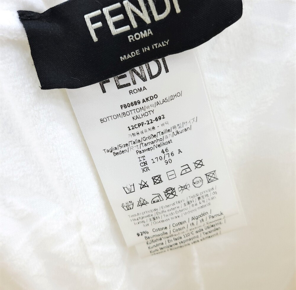 [럭스유] 46 / 펜디 FF 자카드 버뮤다 벨벳 숏 팬츠