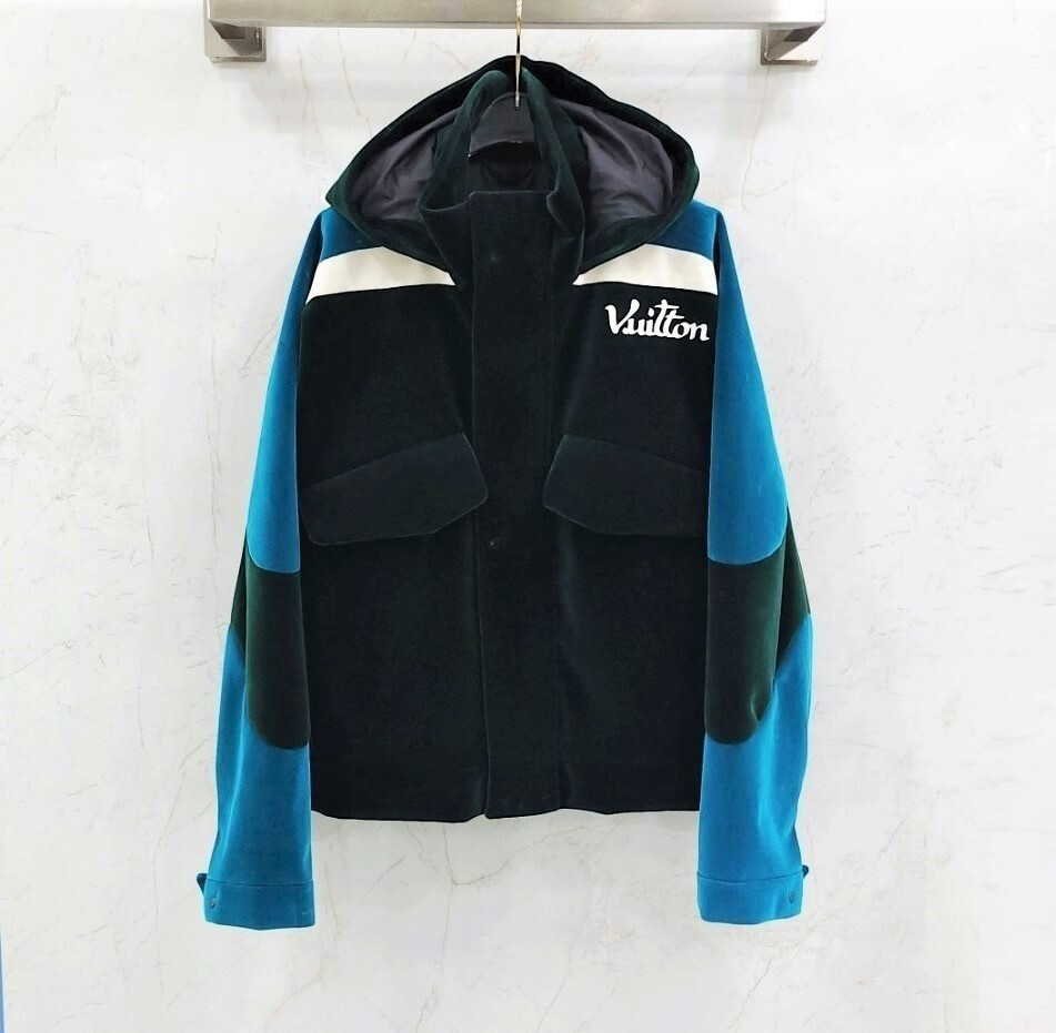 [럭스유] 48 / 루이비통 테크니컬 테이프 벨루어 윈드 브레이커 자켓