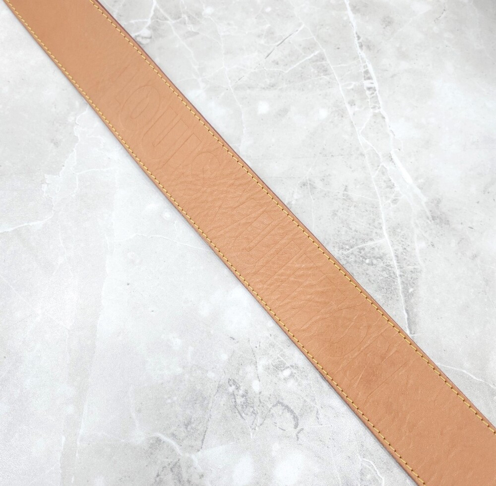 [럭스유] 루이비통 티타늄 모노그램 카메라 크로스백