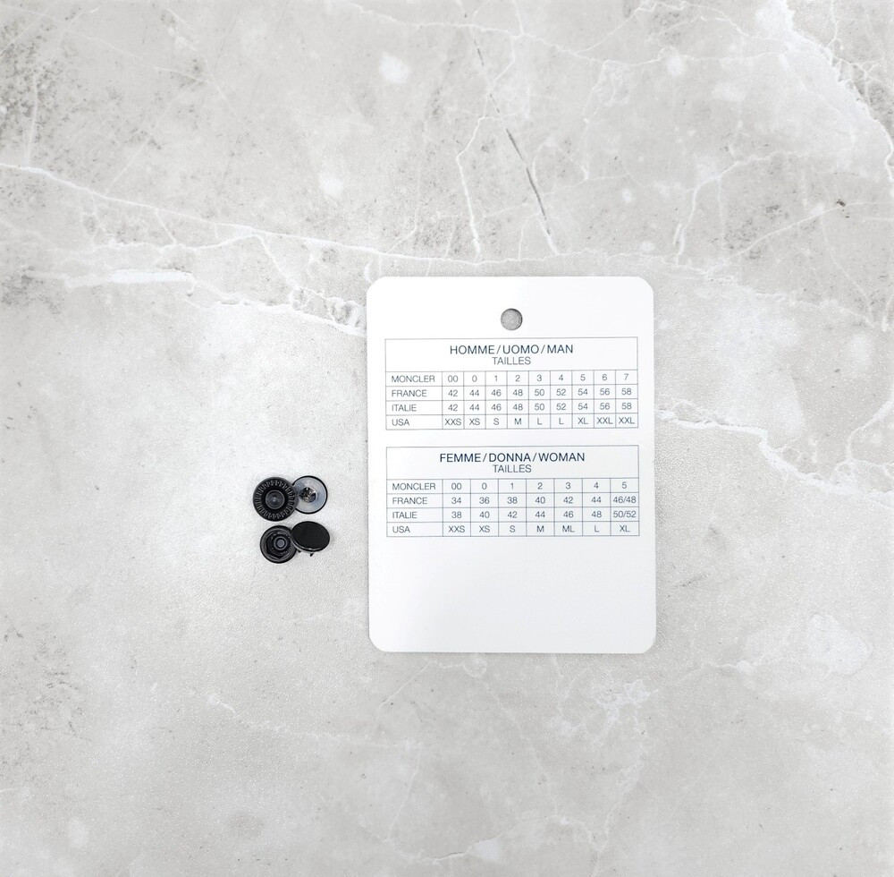 [럭스유] 3 / 몽클레어 IWAO 포켓 삼선 바람막이 자켓 블랙