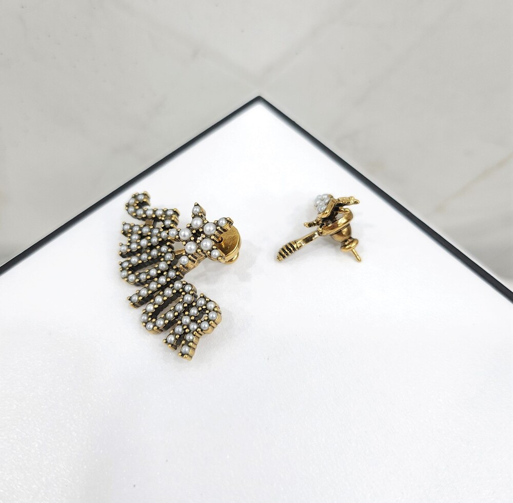 [럭스유] (새상품) 디올 자디올 로고 벌 귀걸이 E0640ADRRS