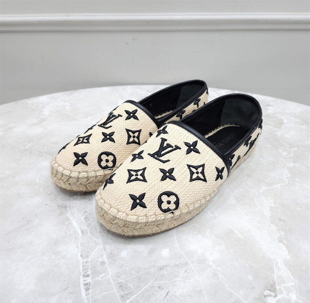 [럭스유] 37 / 루이비통 스타보드 플랫 에스파듀