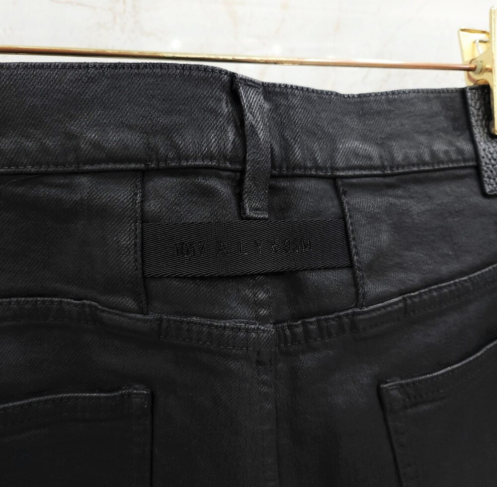 [럭스유] (새상품) 32 / 알릭스 스트레이트 가죽 팬츠