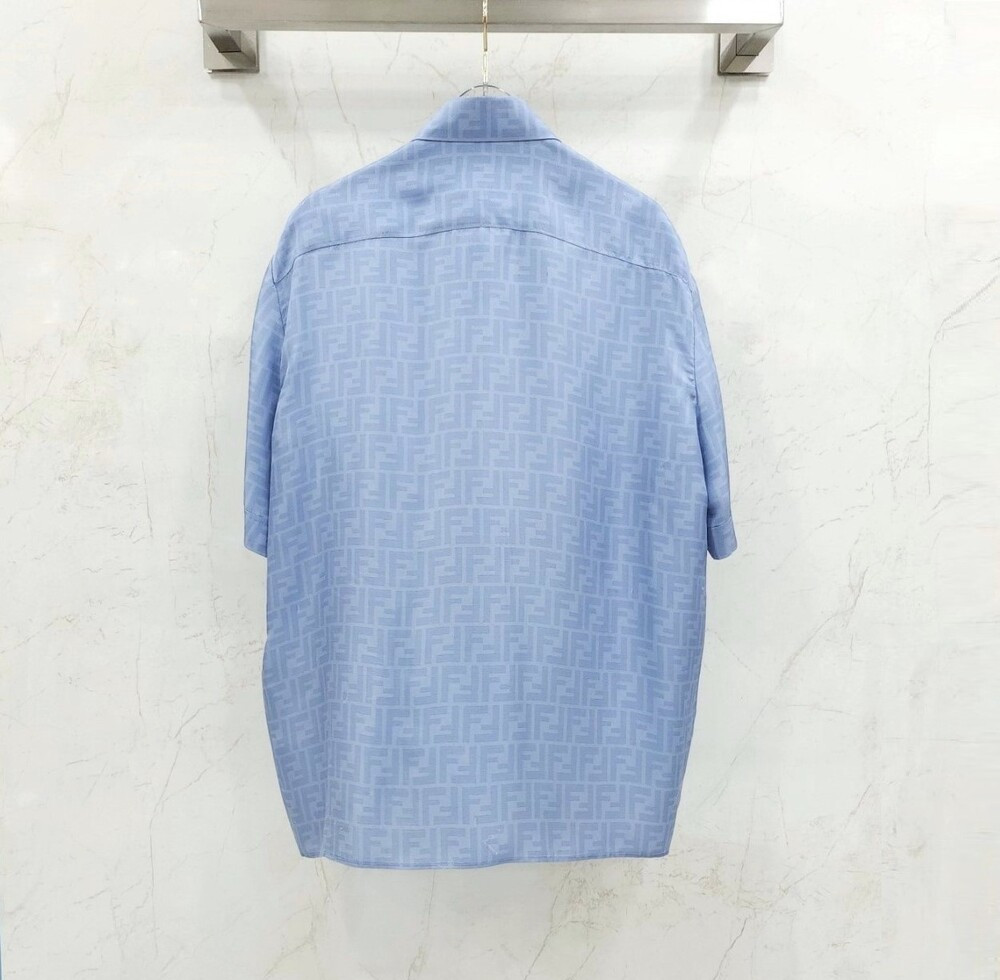 [럭스유] 40 / 펜디 FF 패턴 라이트블루 실크 셔츠 FS0795