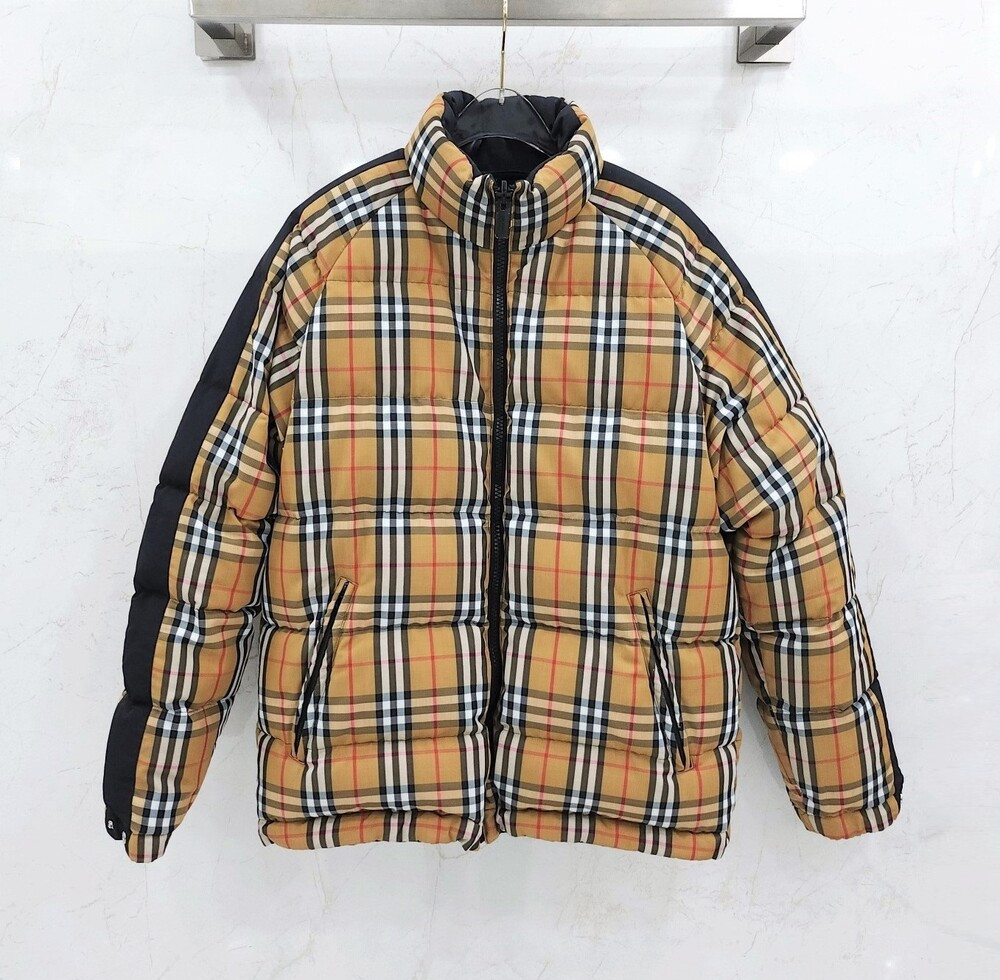 [럭스유] 46 / 버버리 체크 리버서블 패딩 점퍼 8003235