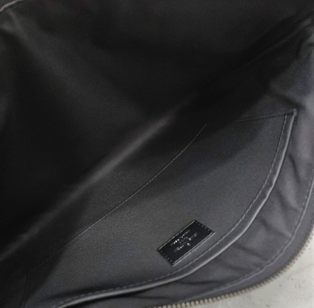 [럭스유] 루이비통 모노그램 이클립스 아폴로 클러치 M62291