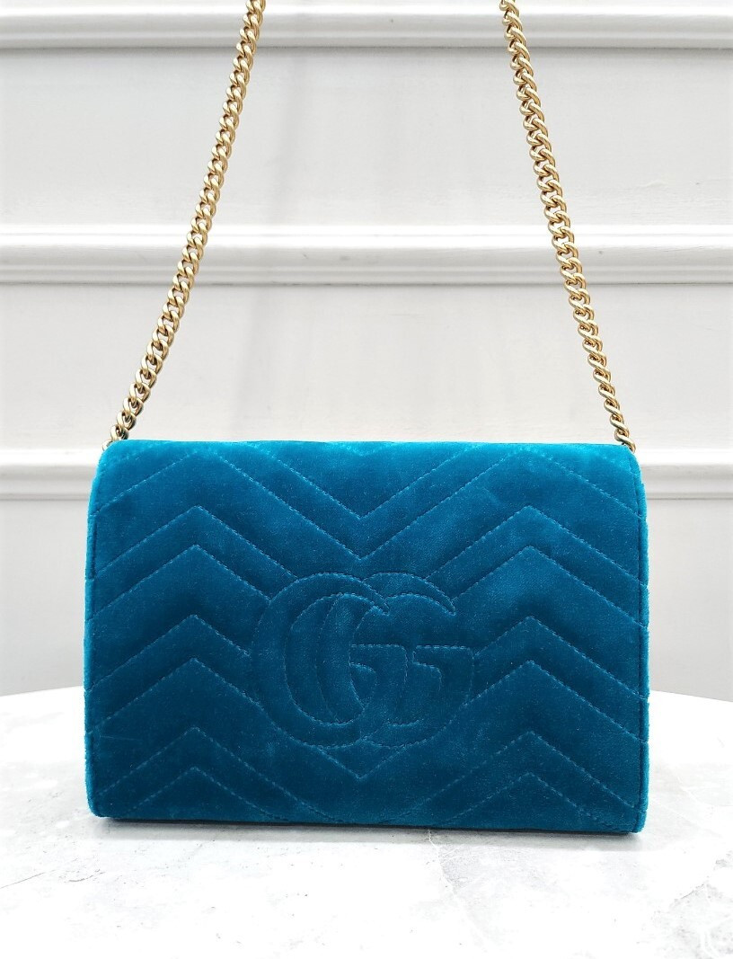 [럭스유] 구찌 GG 마틀라세 미니 벨벳 체인 숄더백