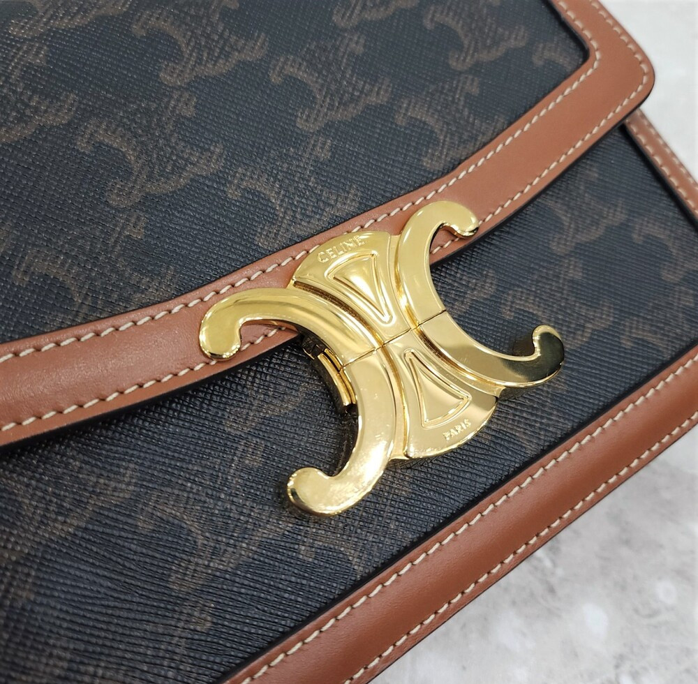 [럭스유] 셀린느 틴 트리옹프 숄더백 188882BZ4.04LU