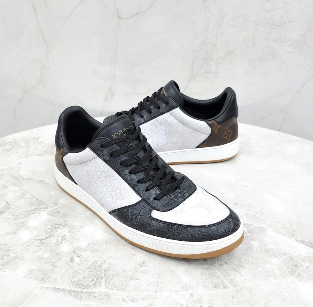[럭스유] 7.5 / 루이비통 모노그램 리볼리 스니커즈
