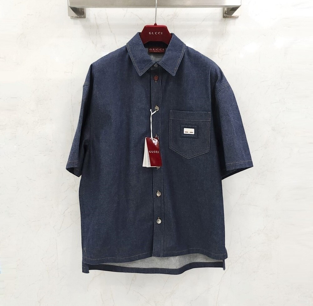 [럭스유] (새상품) 50 / 구찌 웹 밴드 라벨 데님 셔츠 819406