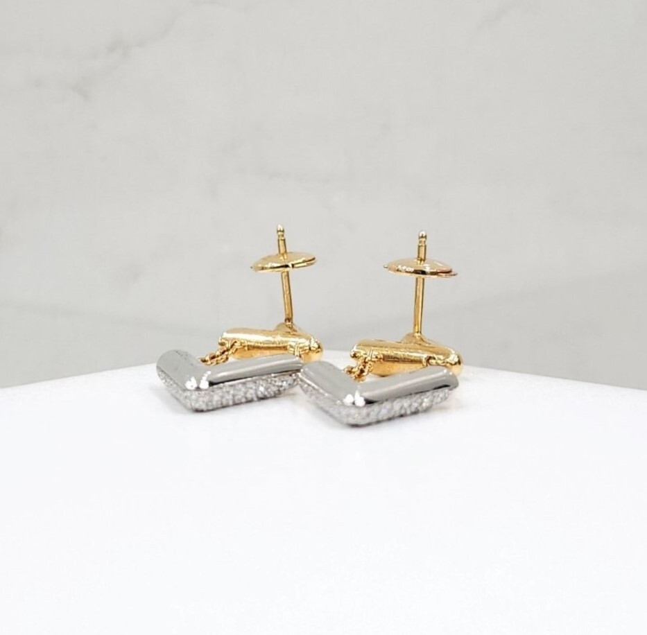 [럭스유] 루이비통 LV 다이아 볼트 귀걸이 Q96973