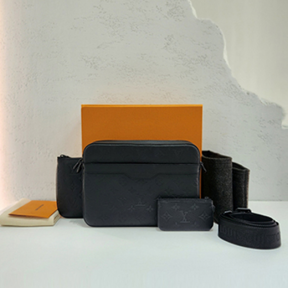 루이비통 모노그램 섀도우 트리오 메신저 크로스백 내장칩 M46602