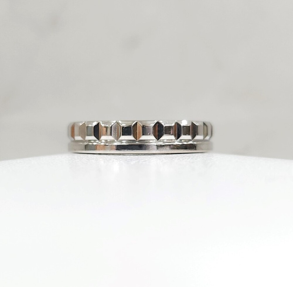 [럭스유] 부쉐론 콰트로 레디언트 에디션 웨딩밴드 링 50호