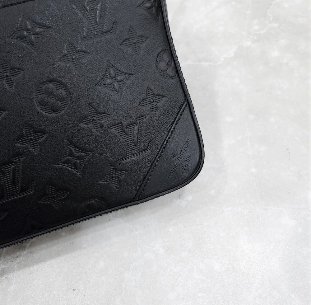 [럭스유] 루이비통 쉐도우 듀오 메신저 크로스백 M69827