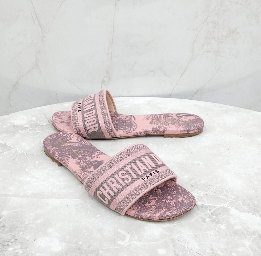 [럭스유] 38 / 디올 트왈드주이 디웨이 뮬 슬리퍼 KCQ209TJE