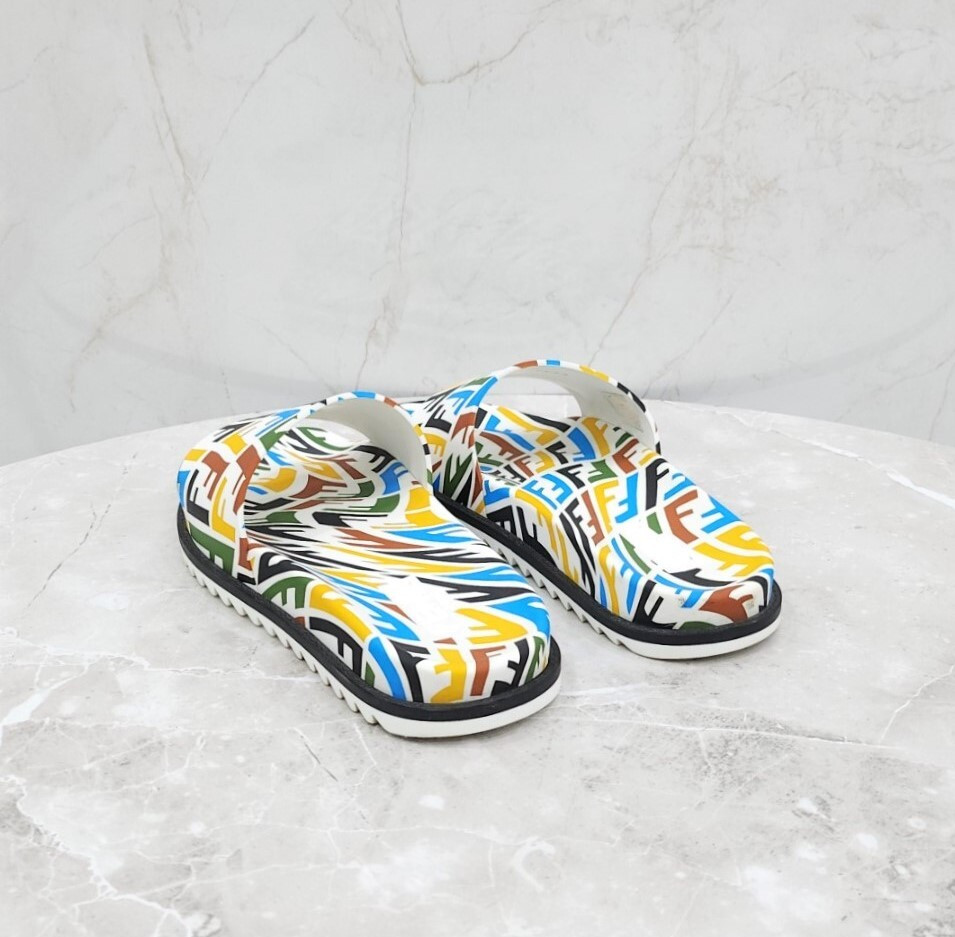 [럭스유] 6 / 펜디 FF 로고 프린팅 슬리퍼 7X1433