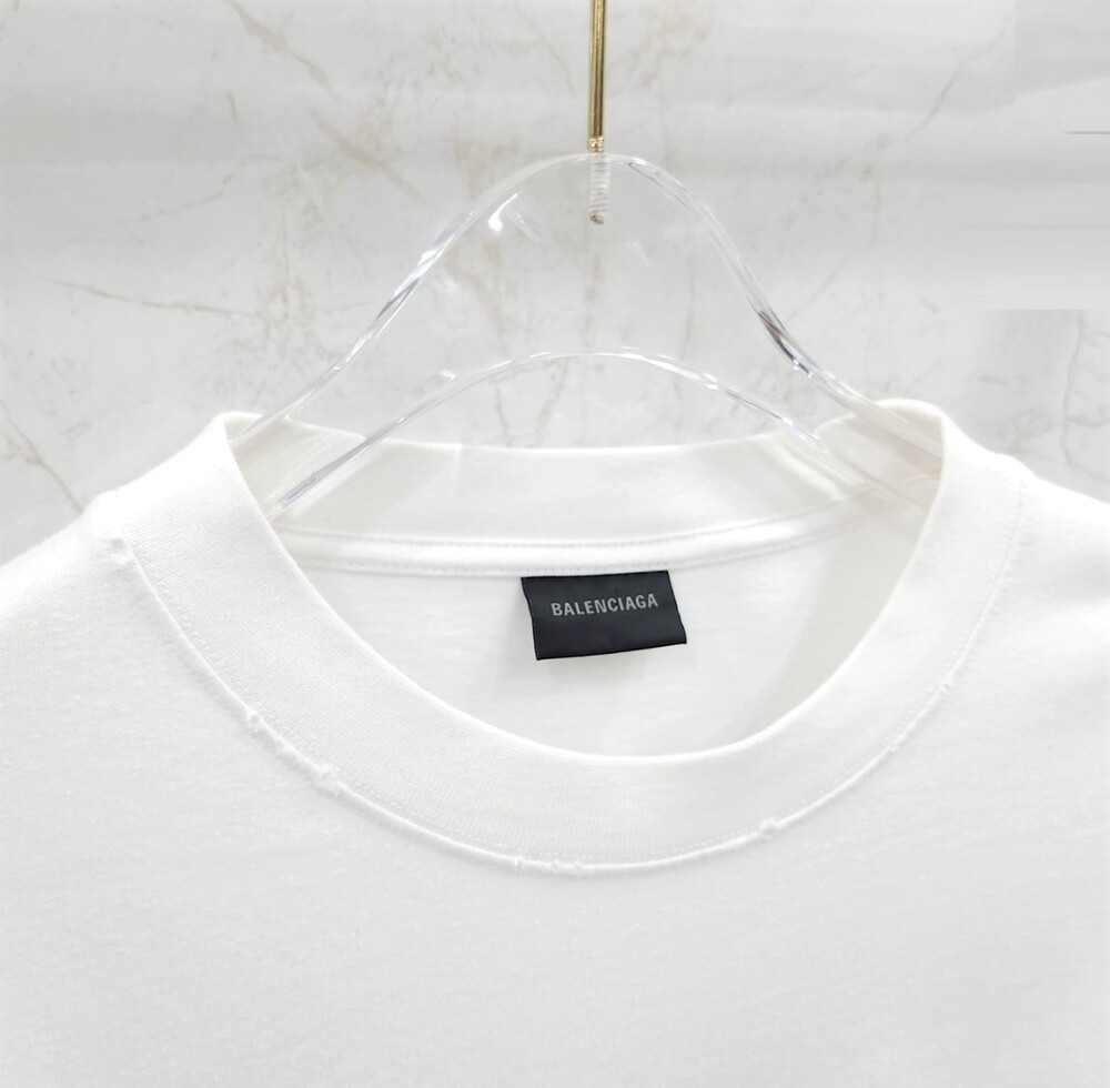 [럭스유] XXL / 발렌시아가 화이트 핸드드로우 프린팅 반팔 티셔츠