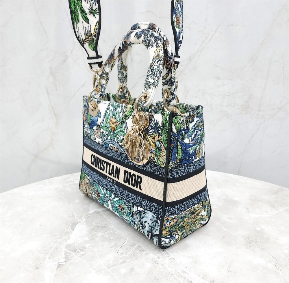 [럭스유] 디올 자수 레이디 디라이트 백 미디엄