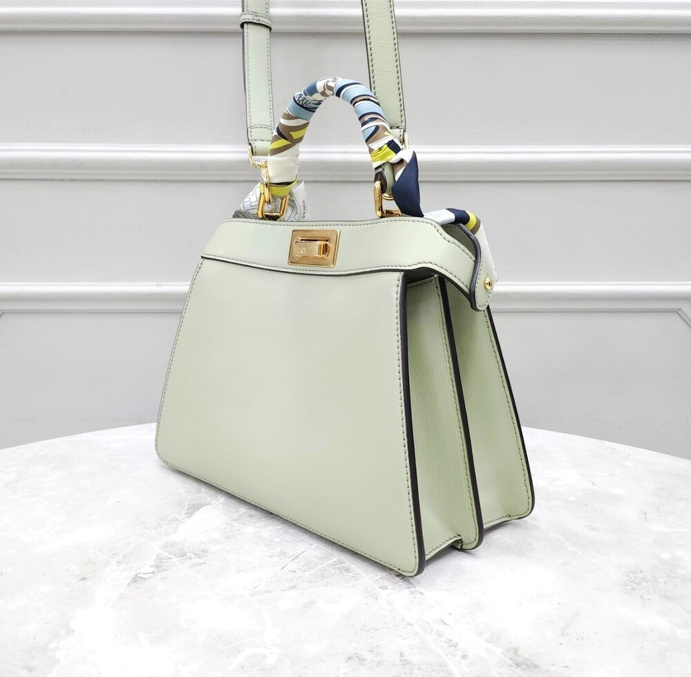 [럭스유] 펜디 피카부 I SEE U 스몰 레더 백