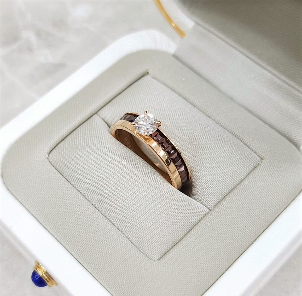 [럭스유] 부쉐론 다이아 콰트로 클래식 솔리테어 링 47호