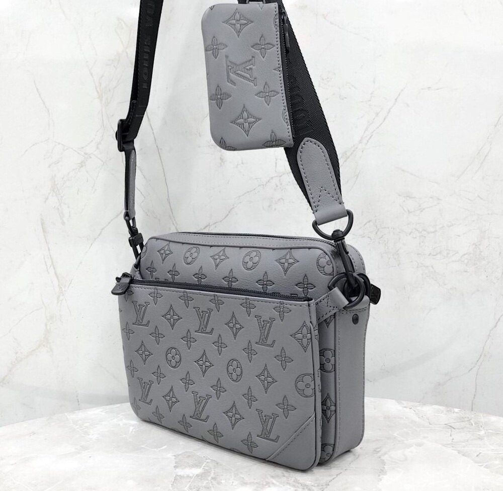 [럭스유] 루이비통 쉐도우 모노그램 트리오 메신저백 M46603