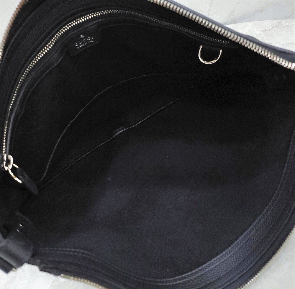 [럭스유] (새상품) 구찌 B 스몰 레더 숄더백 블랙 801887