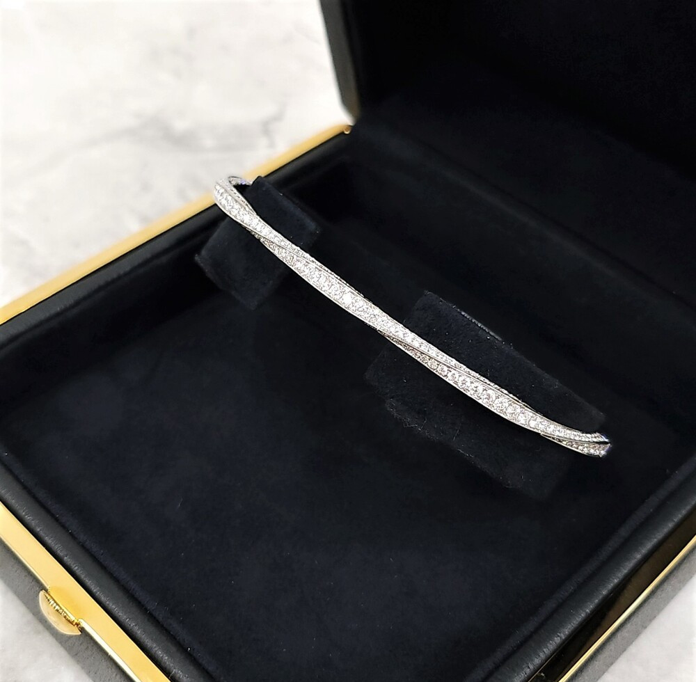 [럭스유] 그라프 스파이럴 파베 다이아몬드 뱅글 팔찌 RGB351-145