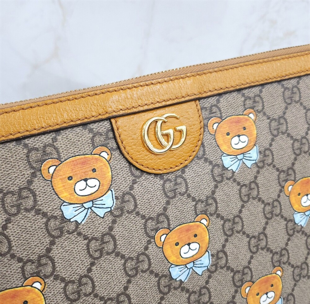 [럭스유] 구찌 X 카이 포트폴리오 클러치 660529