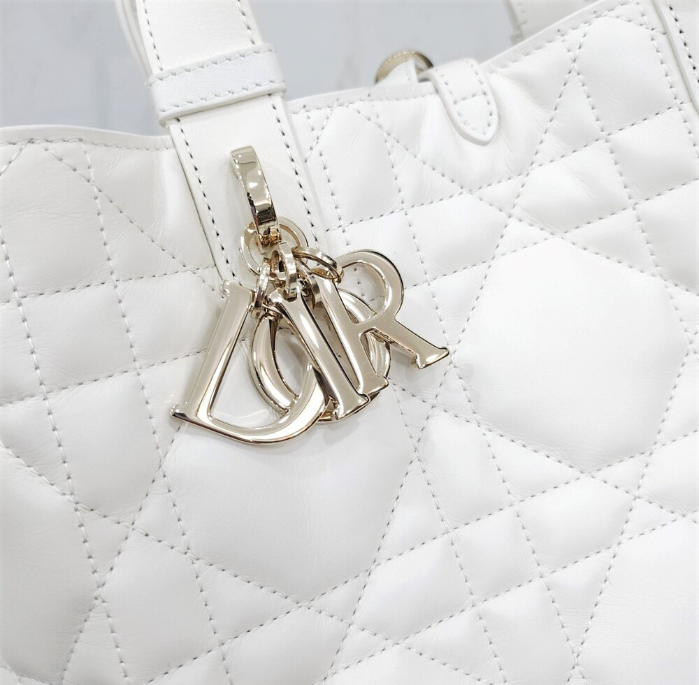 [럭스유] (새상품) 디올 뚜주흐 미디엄 백 라떼 매크로 까나쥬 M2821OSHJ_M030