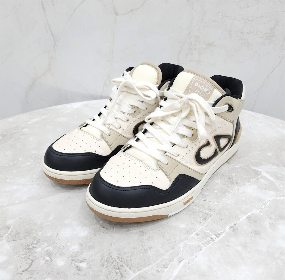 [럭스유] 43 / 디올 B57 미드탑 스니커즈