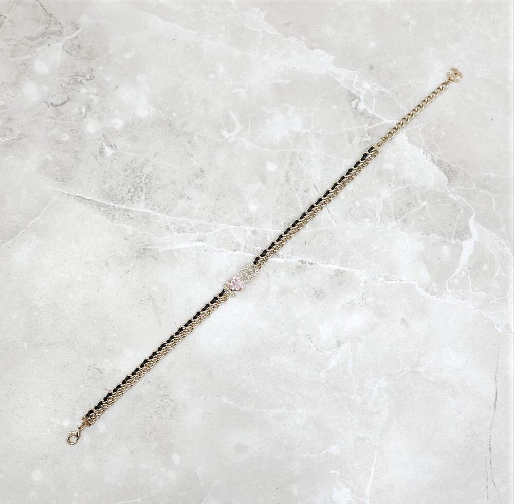 [럭스유] 샤넬 아이러브 CC 진주 하트 체인 초커 목걸이 AB8631